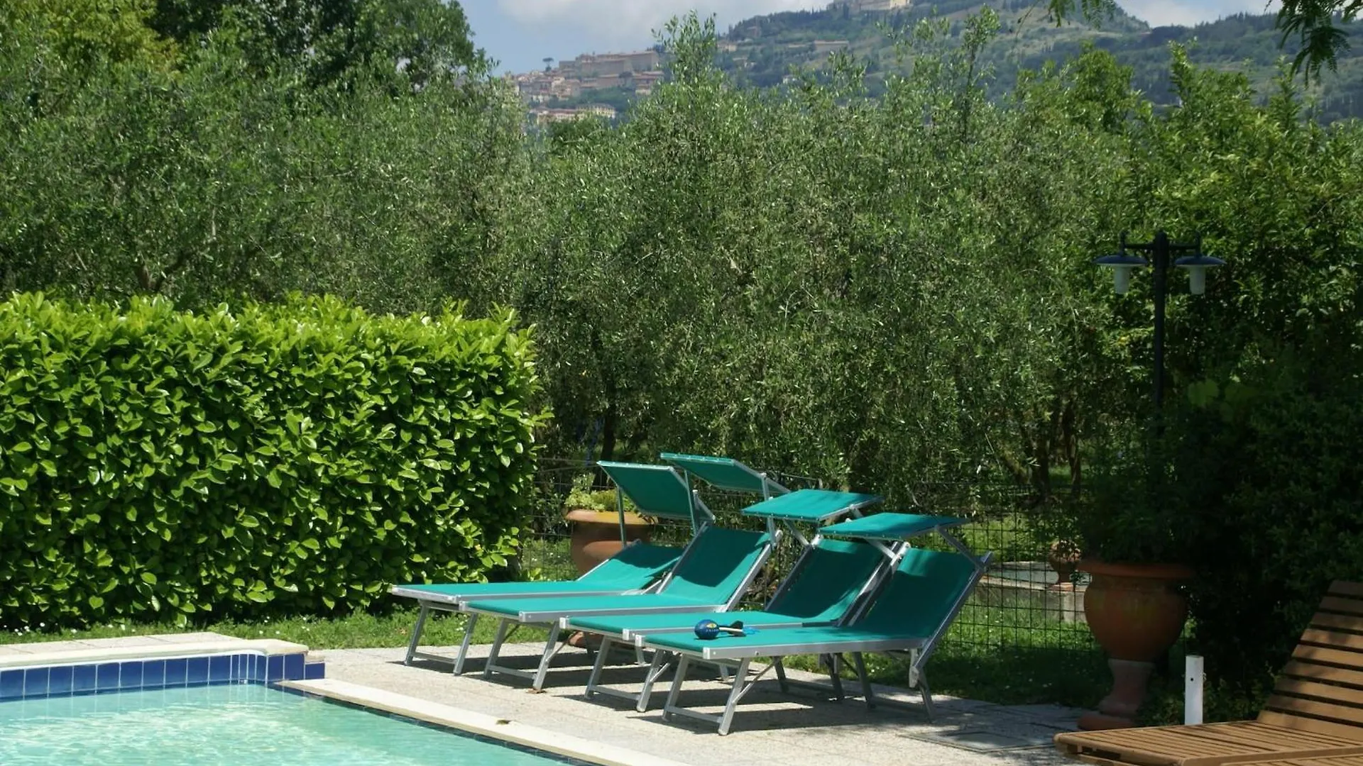 Luxurious Cozy Apartment With Pool Near Cortona In Tuscany Versatile