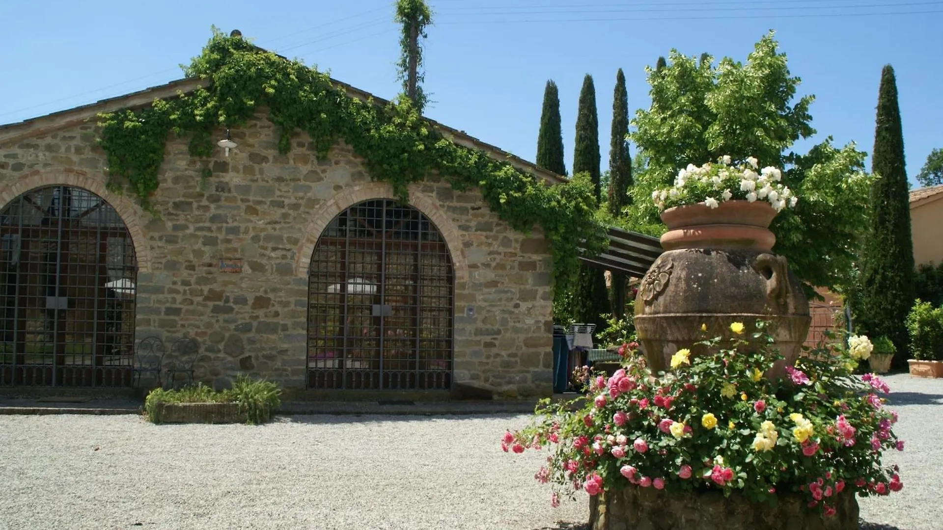 Luxurious Cozy Apartment With Pool Near Cortona In Tuscany Versatile Holiday home