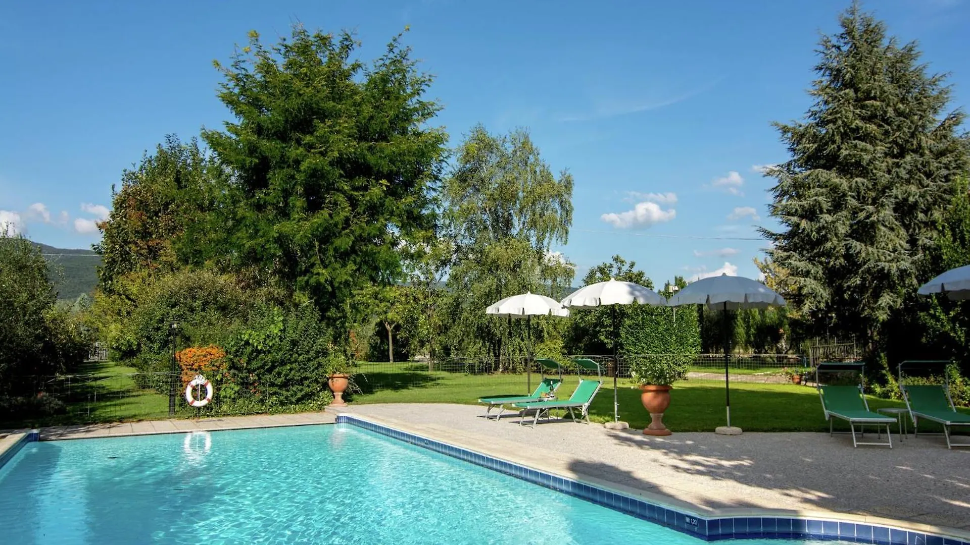 Luxurious Cozy Apartment With Pool Near Cortona In Tuscany Versatile