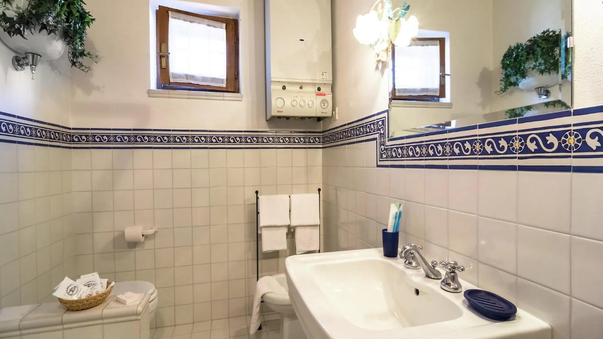 Luxurious Cozy Apartment With Pool Near Cortona In Tuscany Versatile 0*,