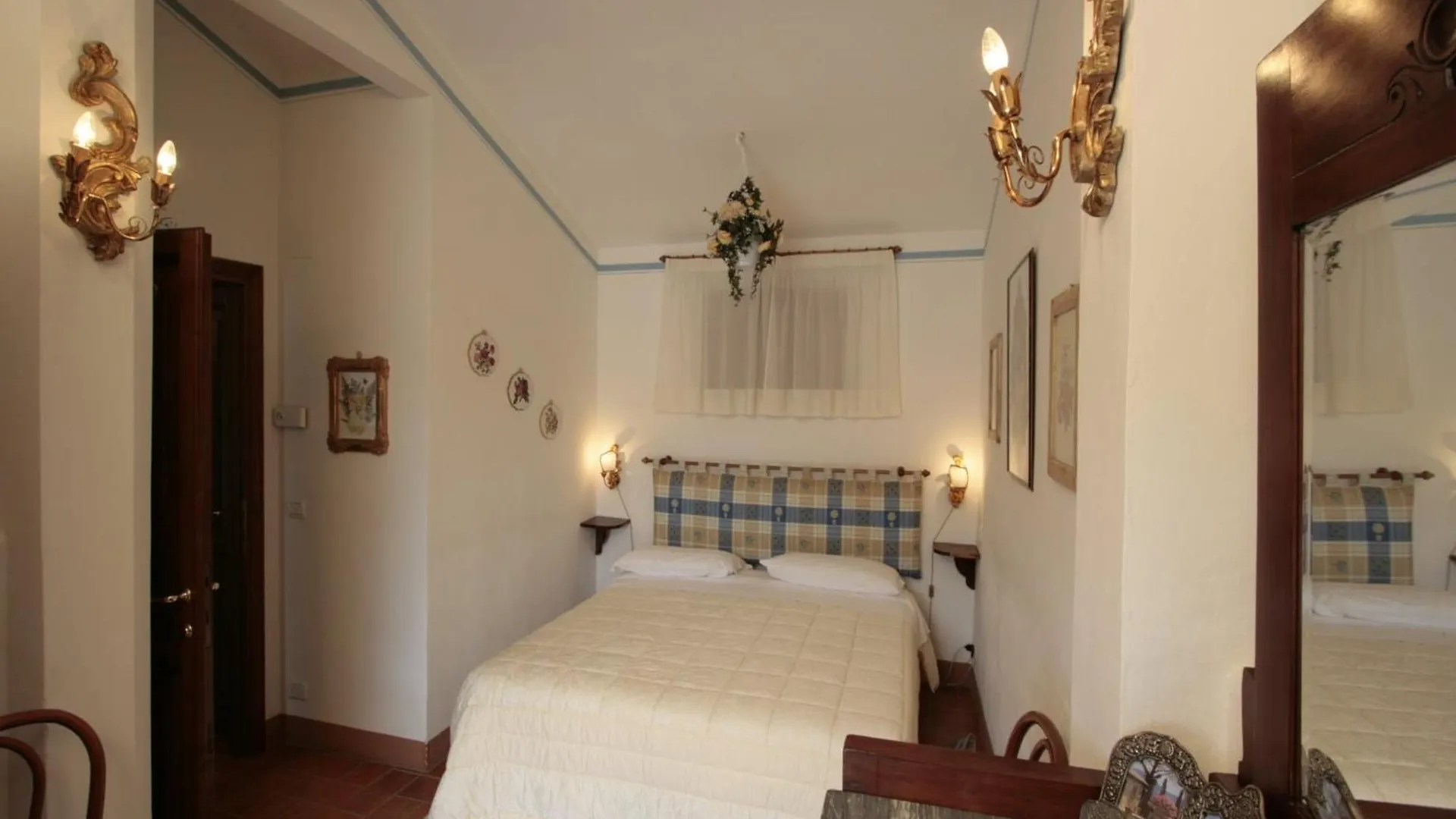Luxurious Cozy Apartment With Pool Near Cortona In Tuscany Versatile Holiday home