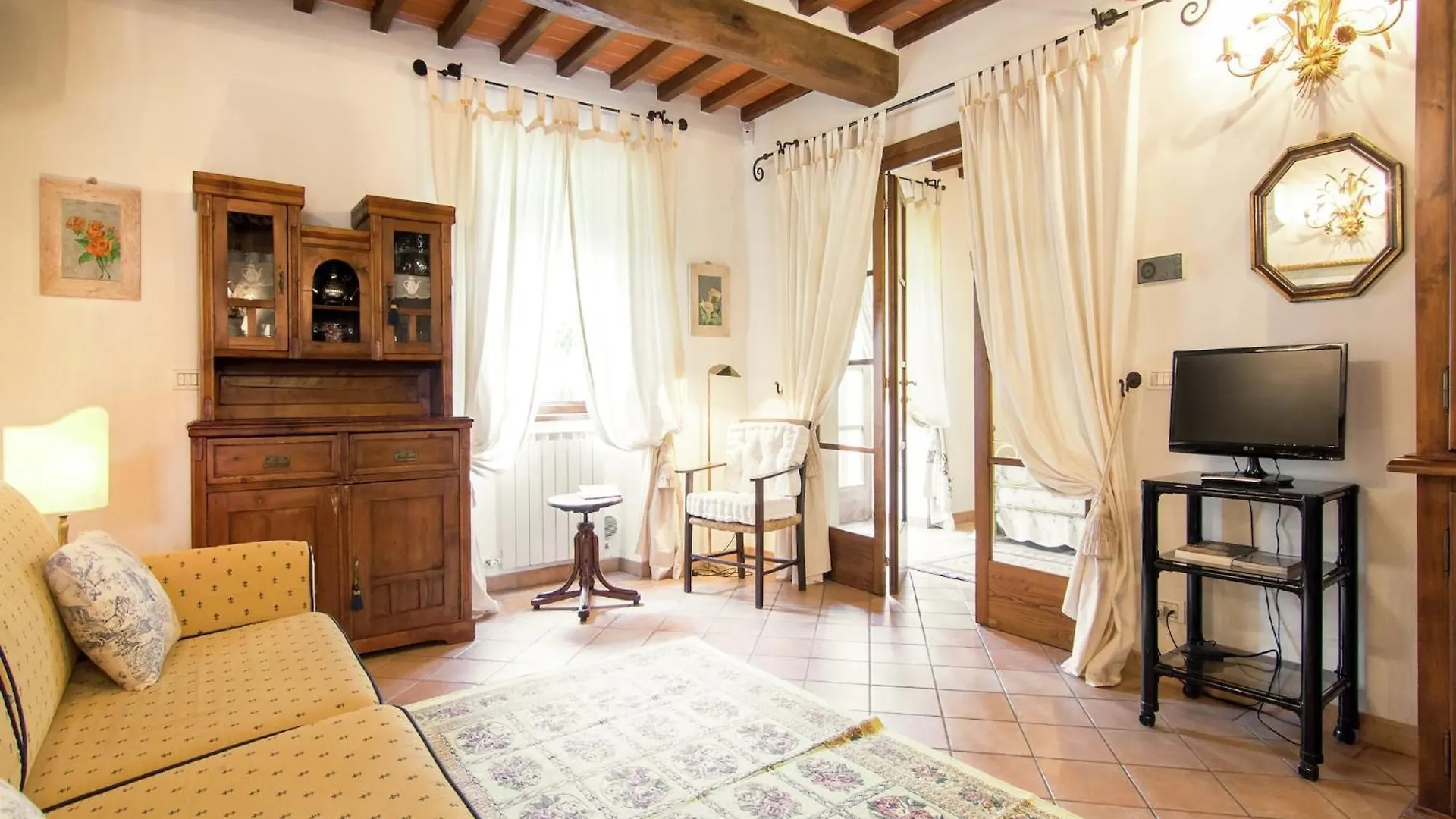 Luxurious Cozy Apartment With Pool Near Cortona In Tuscany Versatile Holiday home