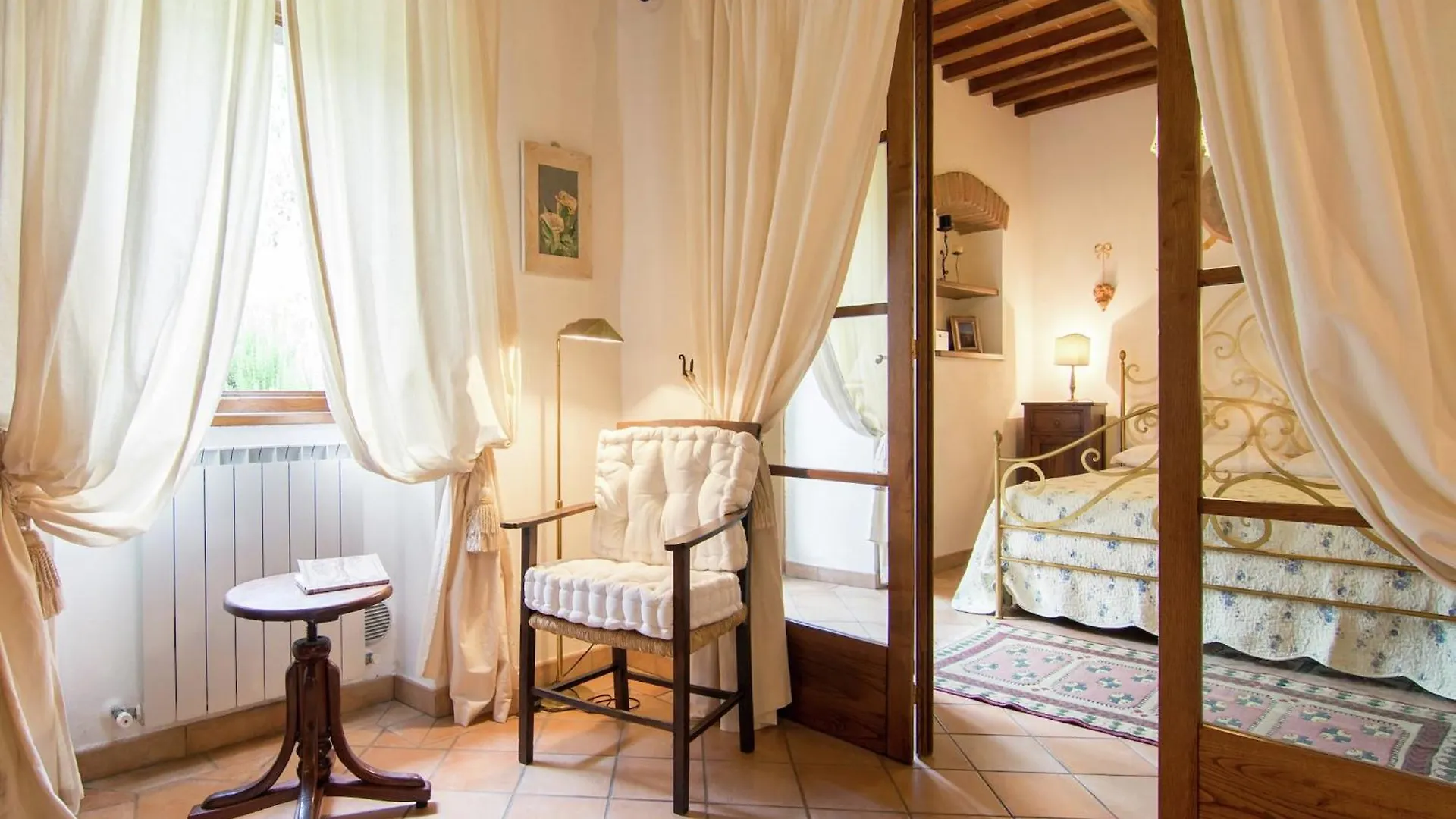 Luxurious Cozy Apartment With Pool Near Cortona In Tuscany Versatile